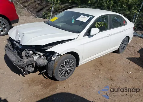 2021 Volkswagen Jetta 1.4T R-Line/1.4T S/1.4T Se z USA, uszkodzony, nr VIN 3VWC57BU7MM036095